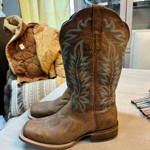 Ariat Brown & teal Cowboy Boots
